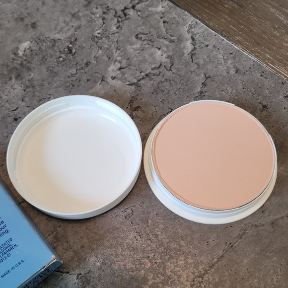 Vintage Max Factor Pan-Cake Makeup Foundation 1 3/4oz NATURAL #1 - NOS w/box USA - Picture 3 of 4